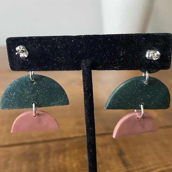 🆕Handmade Clay Earrings - Picture 7 of 8